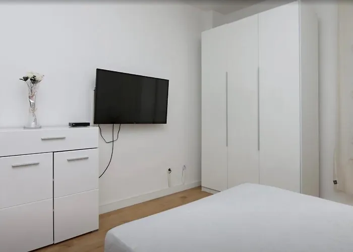 Rab Lilly Apartamento *