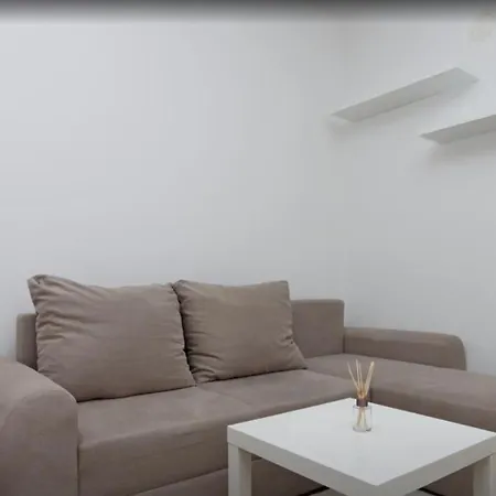 Rab Lilly Apartamento Palit
